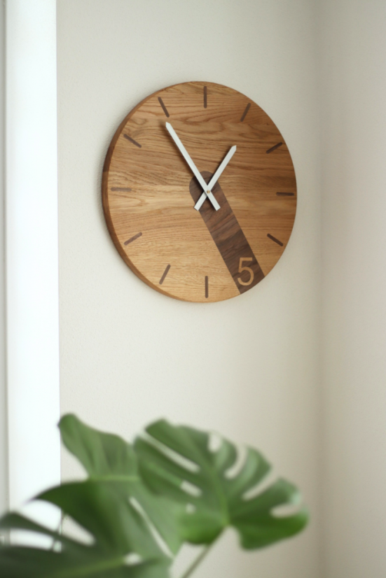 Hodiny TIMBER