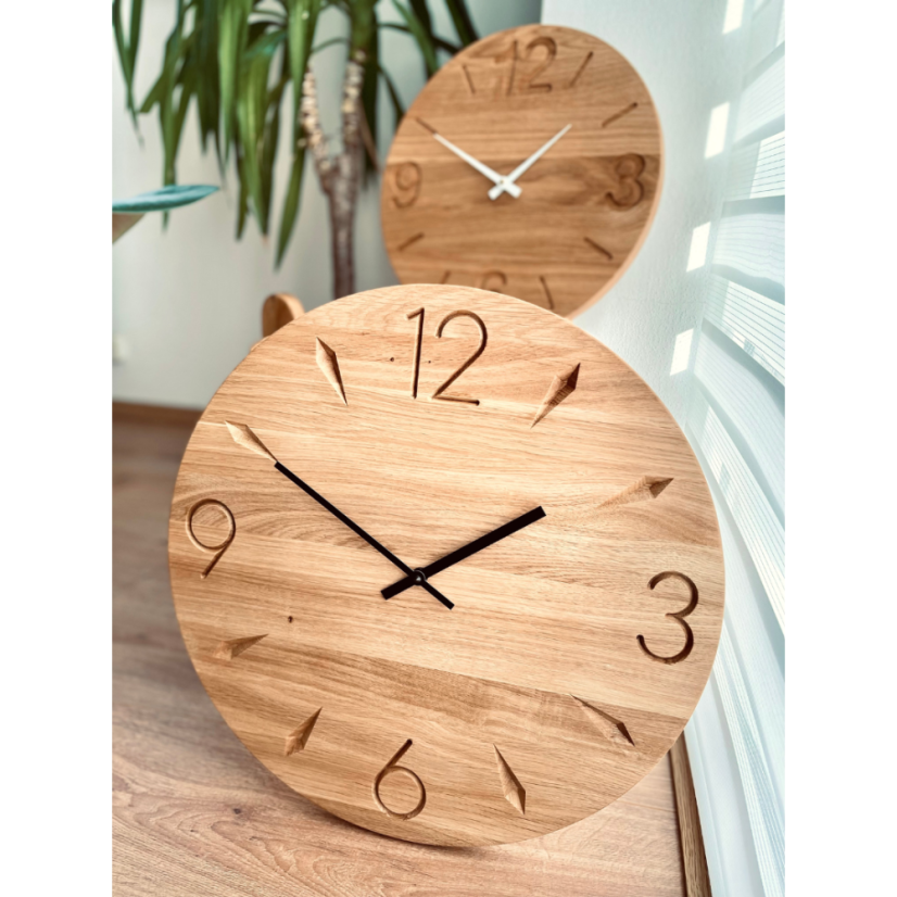 Designové dřevěné hodiny MOZA – různé velikosti a varianty číselného ciferníku