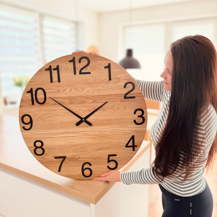 Hodiny NOMBRES XL - Barva: Černá varianta