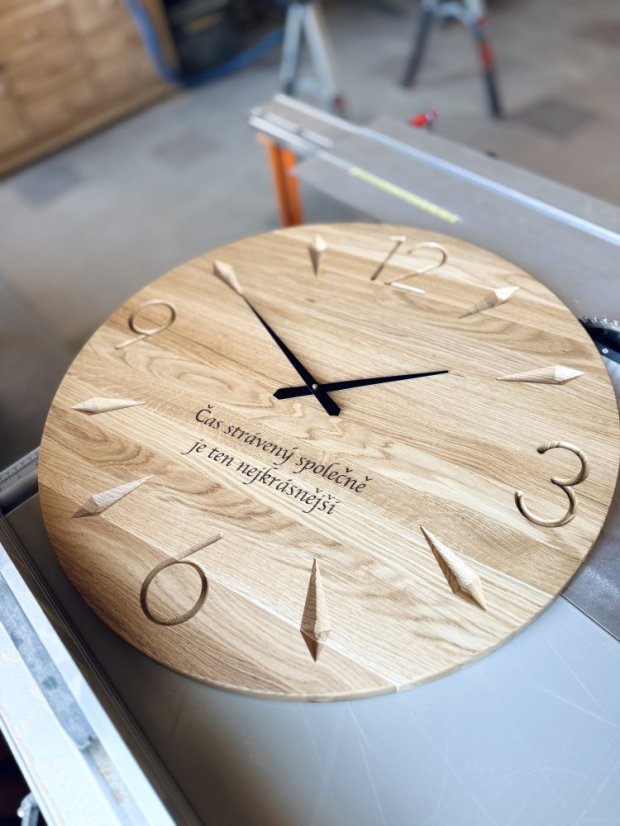 Hodiny MOZA - Barva ručiček: Černé ručky, Velikost HODIN: ø 34cm